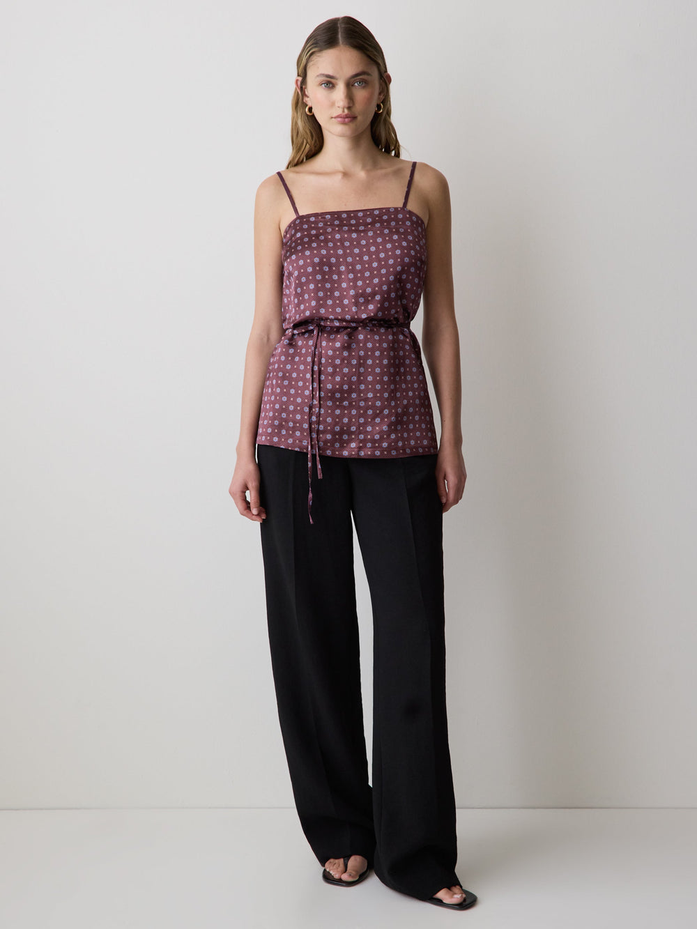 RW&CO Sleeveless Square-Neck Blouse