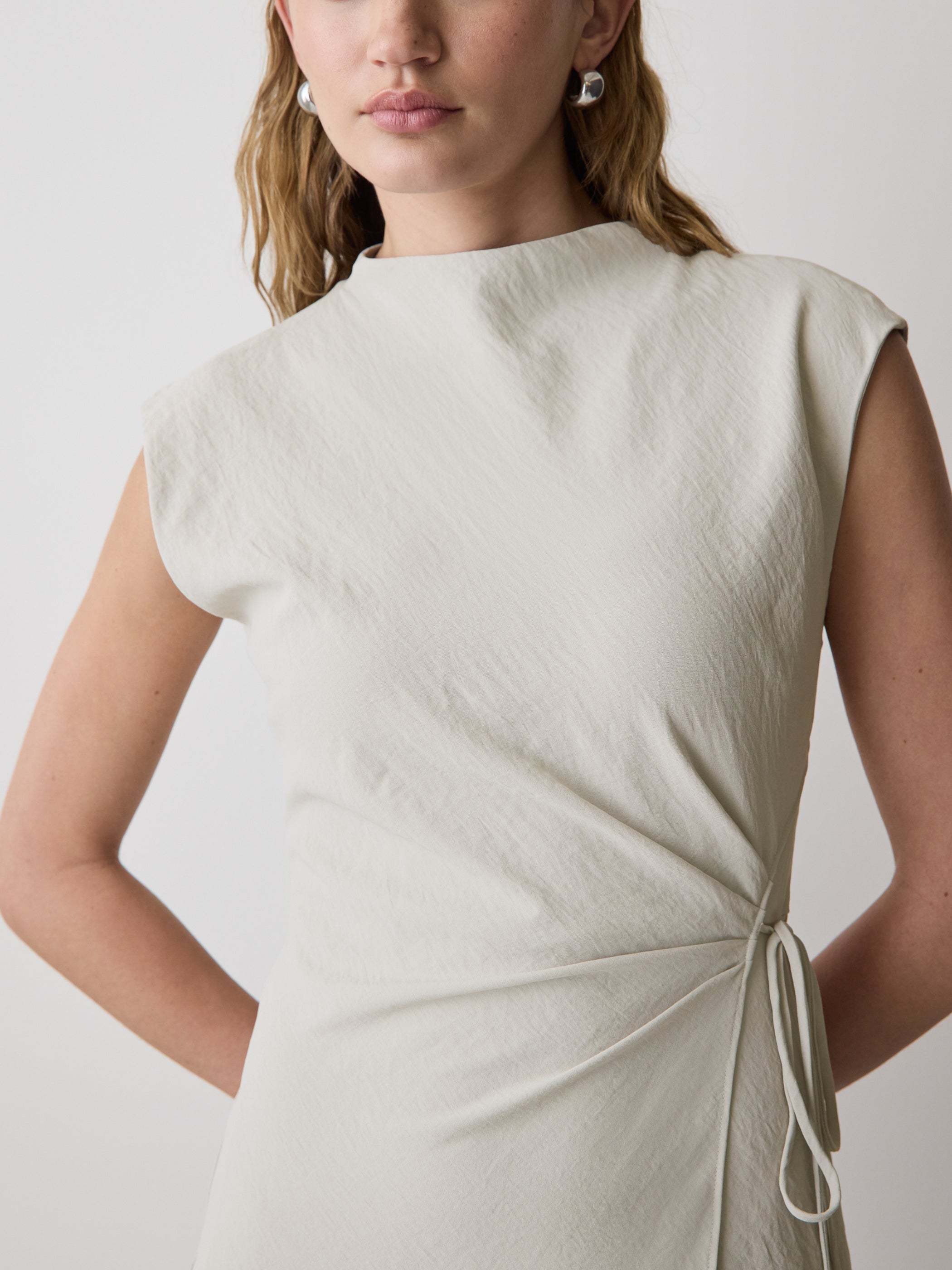 RW&CO Extended-Sleeve Mock-Neck Midi Dress with Wrap Detail