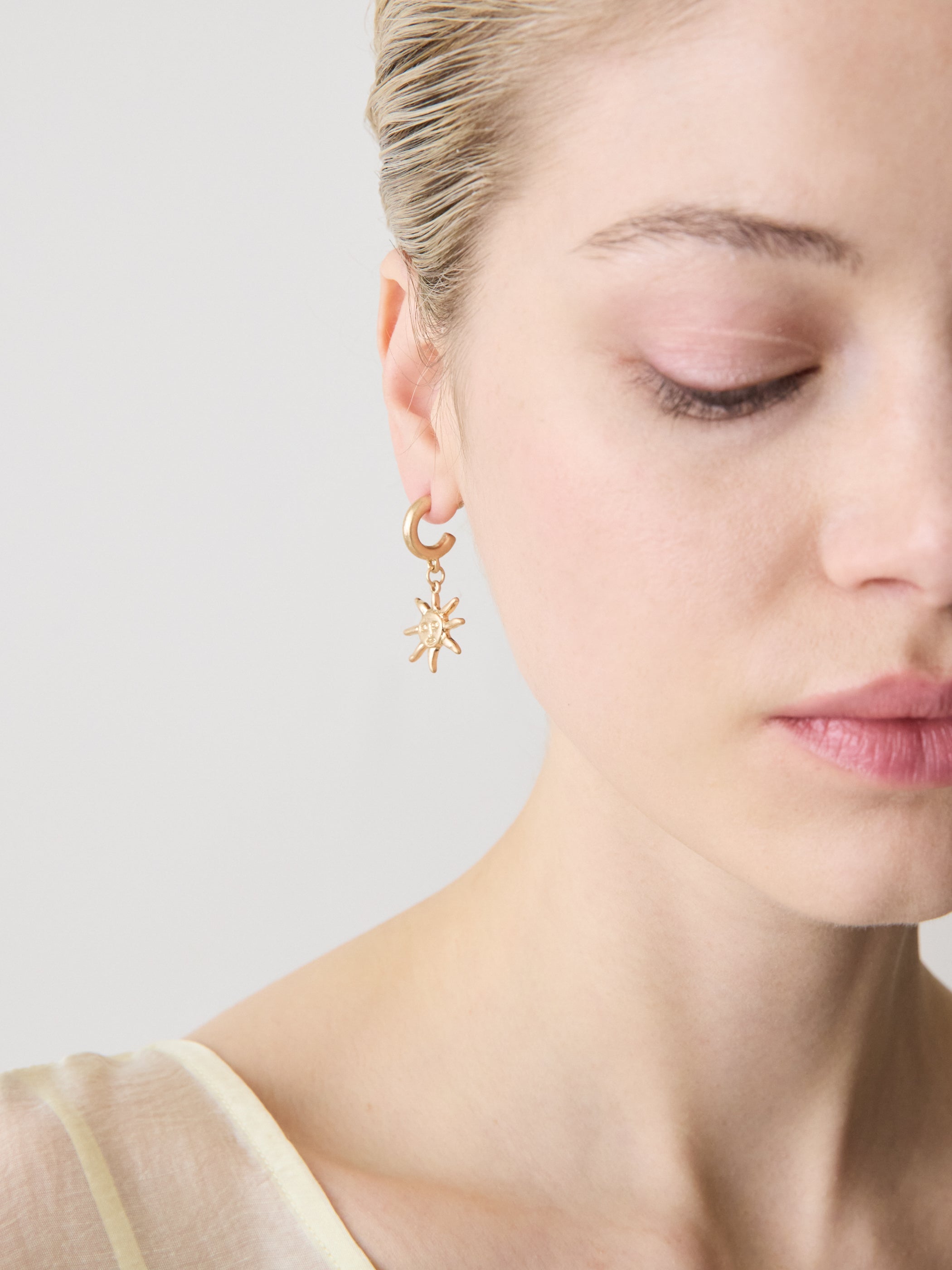 RW&CO Hoops with Sun