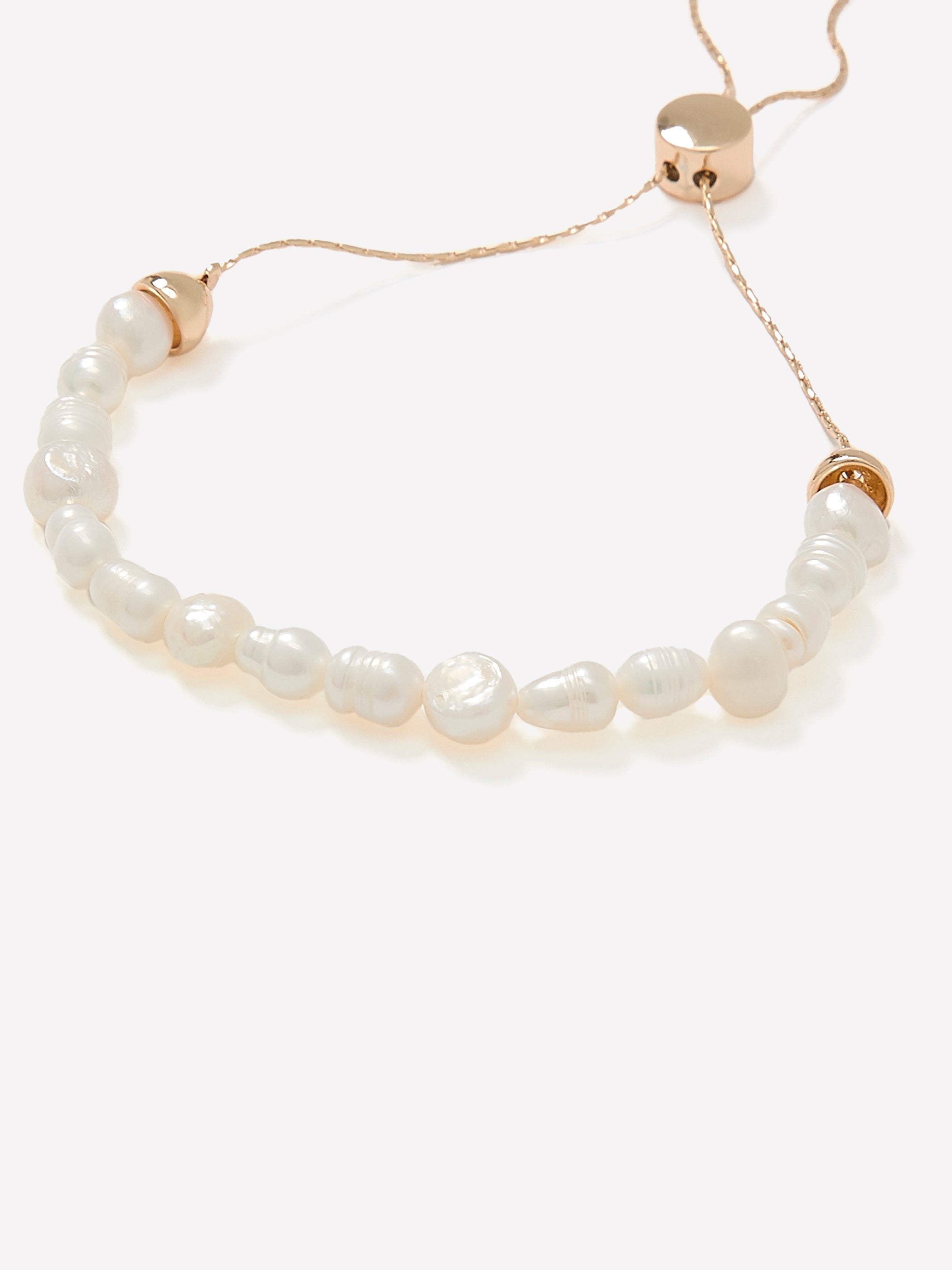 RW&CO Half-Pearl Bracelet