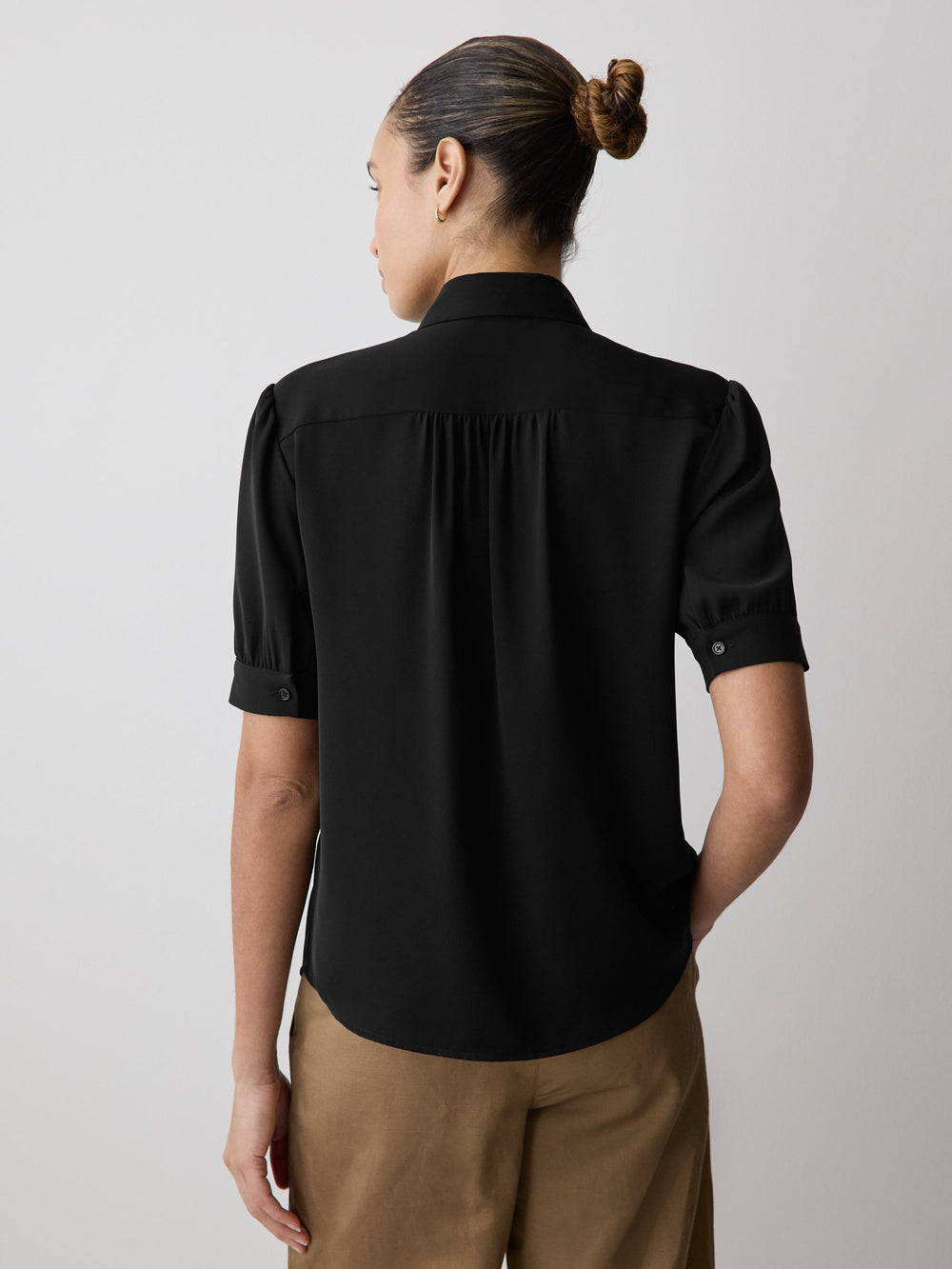 RW&CO Silky Crepe Short-Sleeve Buttoned-Down Blouse